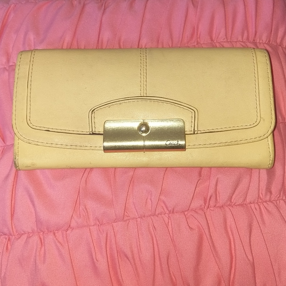 Coach wallet